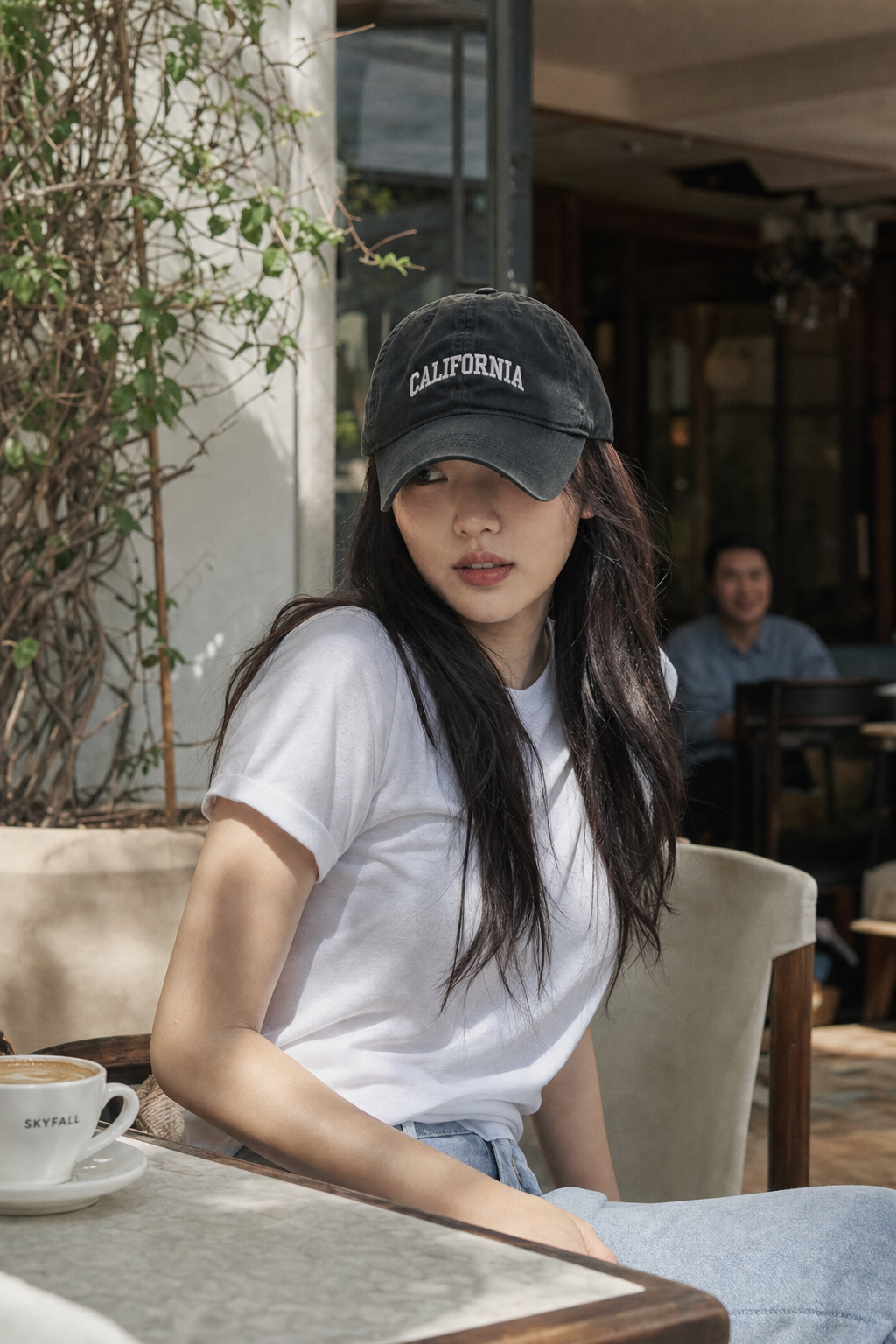 Elevate Your Casual Look with the CALIFORNIA Embroidered Baseball Cap
