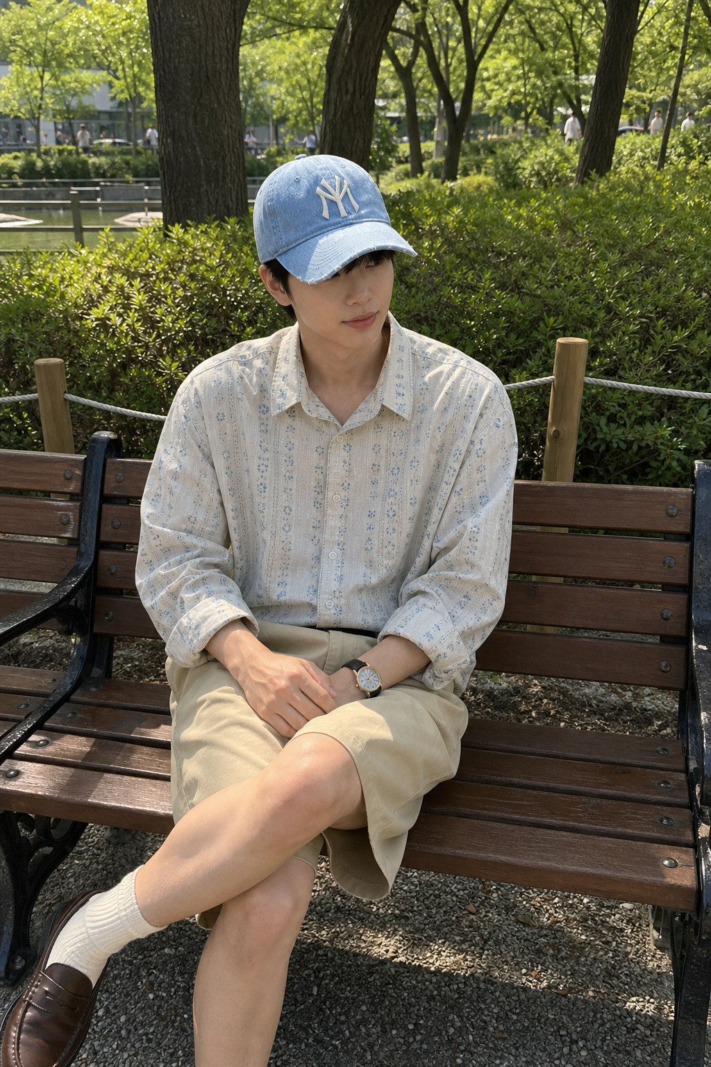 Vintage Vibe with Embroidered Denim Cowboy Cap